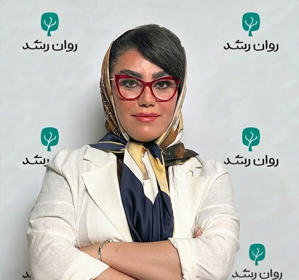 الناز حیاتی