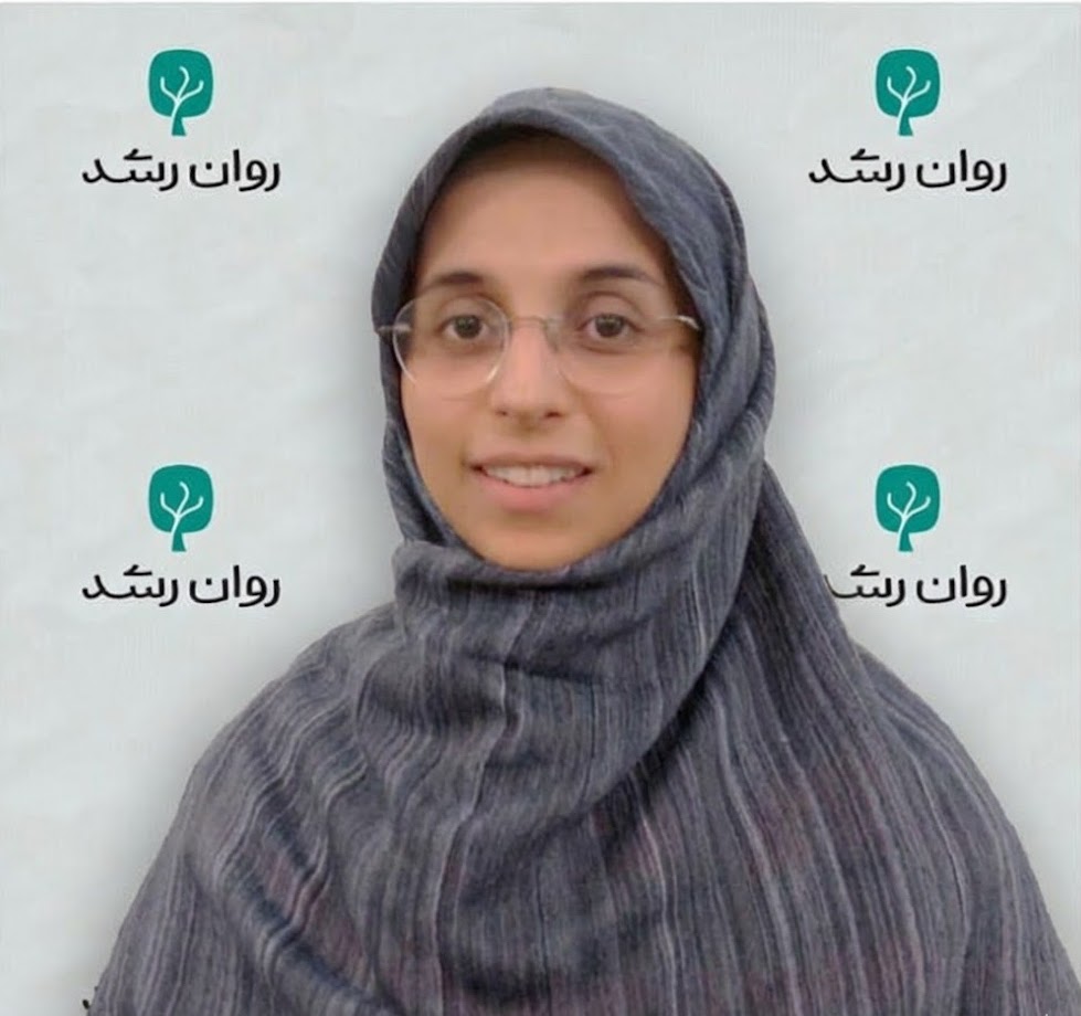 دکتر سپیده مقدس