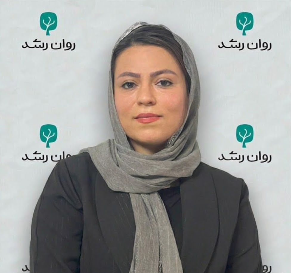 سارا دارابی