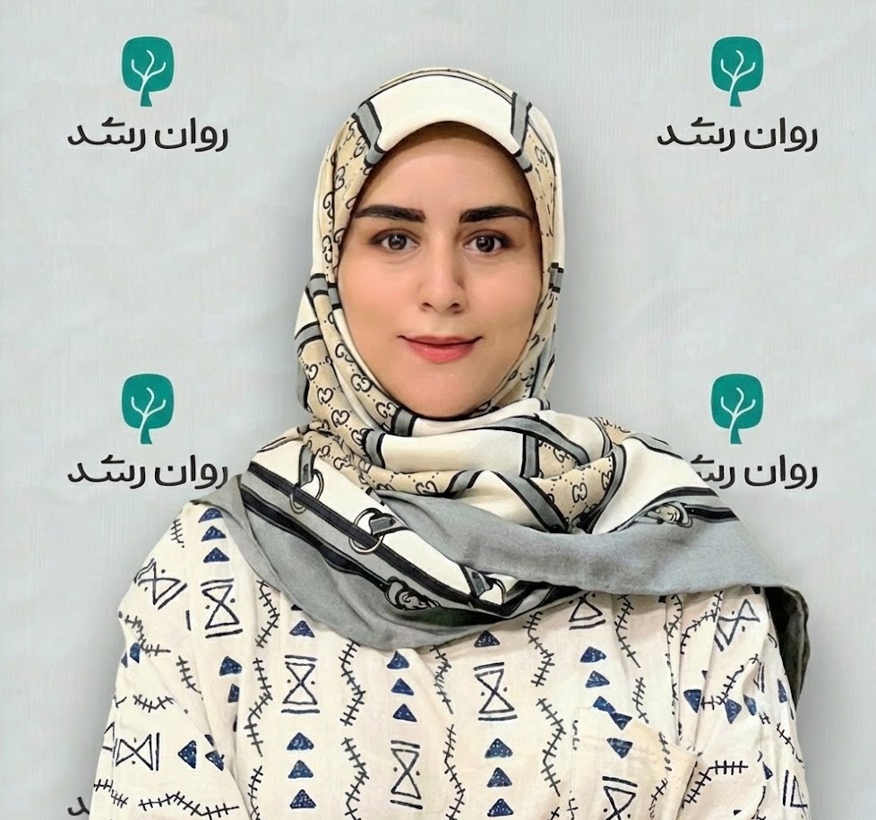 دکتر نرگس صدری