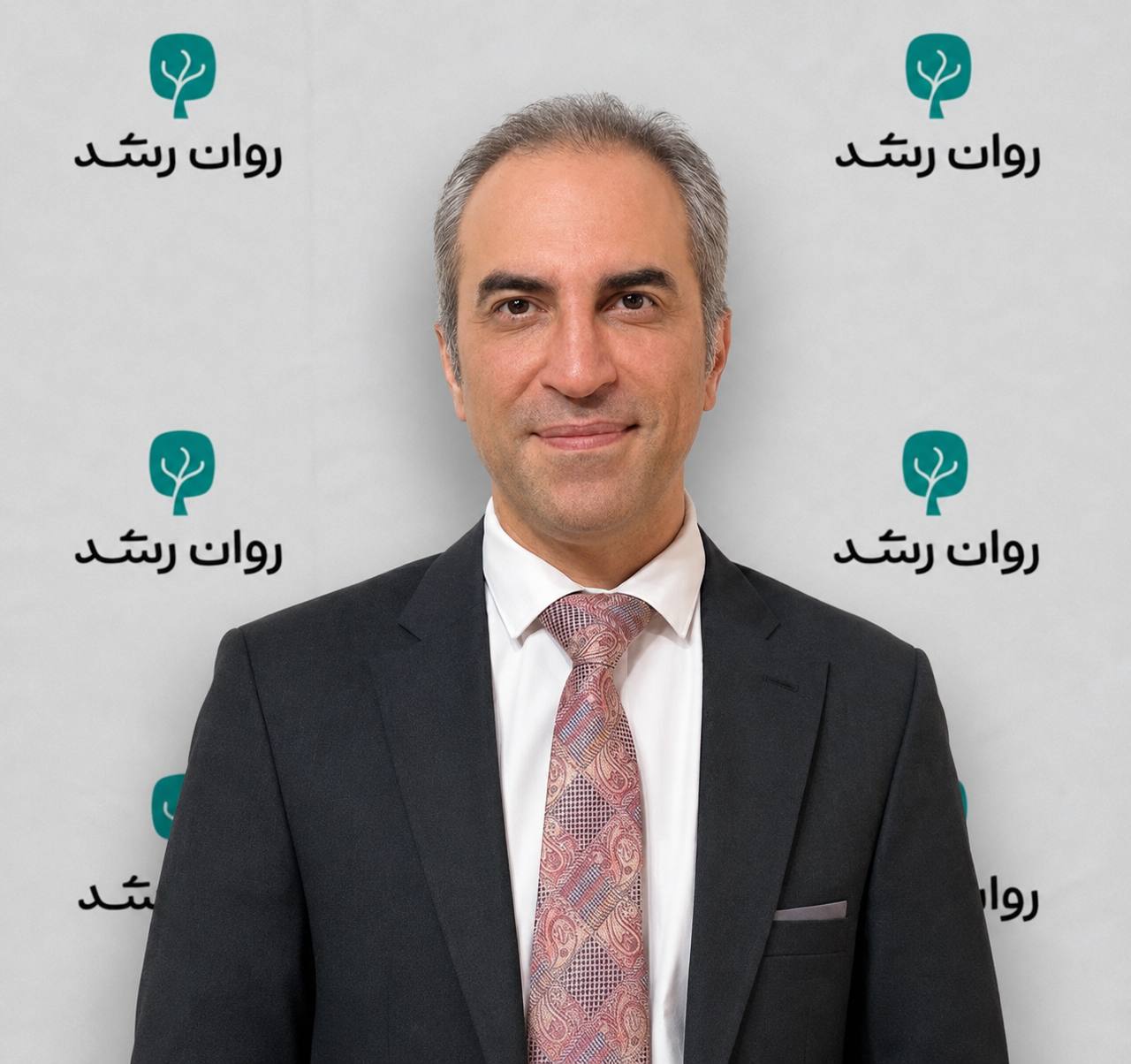 آرش هادیان