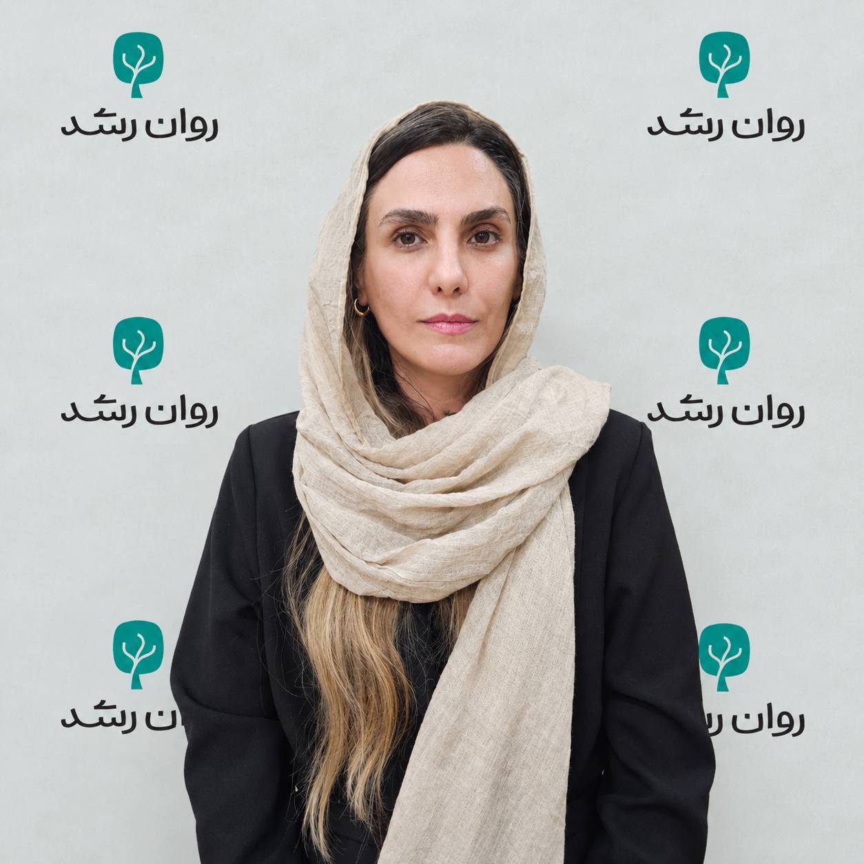 سارا رستمی